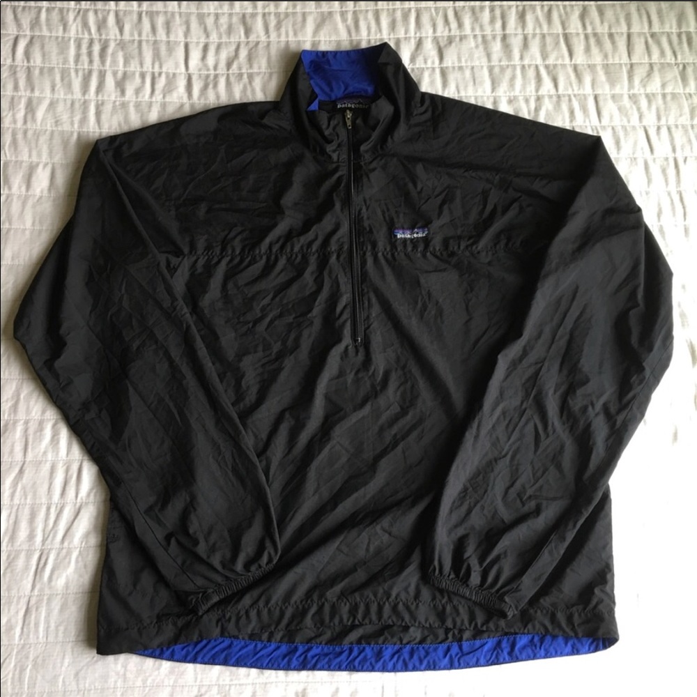 Patagonia lightweight windbreaker half zip